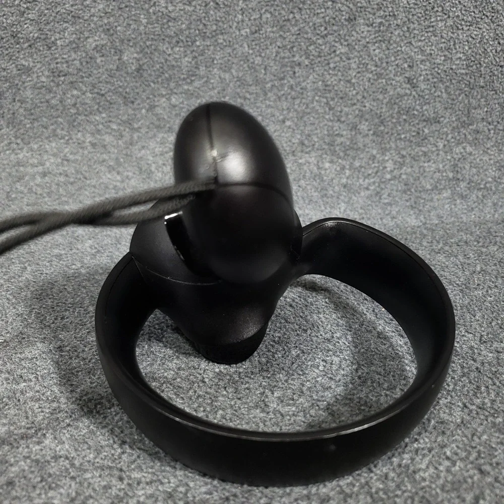 Oculus Touch VR Controller Right Hand Black‎ for Rift CV1 Wireless Model TO-R
